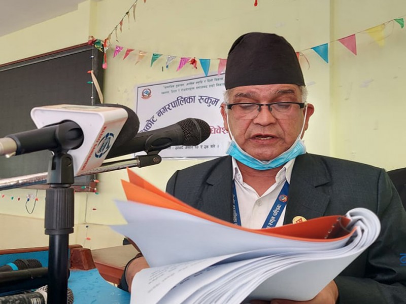 मुसीकोटका कृषकलाई दैनिक पाँच लिटर दुध उत्पादन गरे बार्षिक ५ हजार प्रोत्साहन 